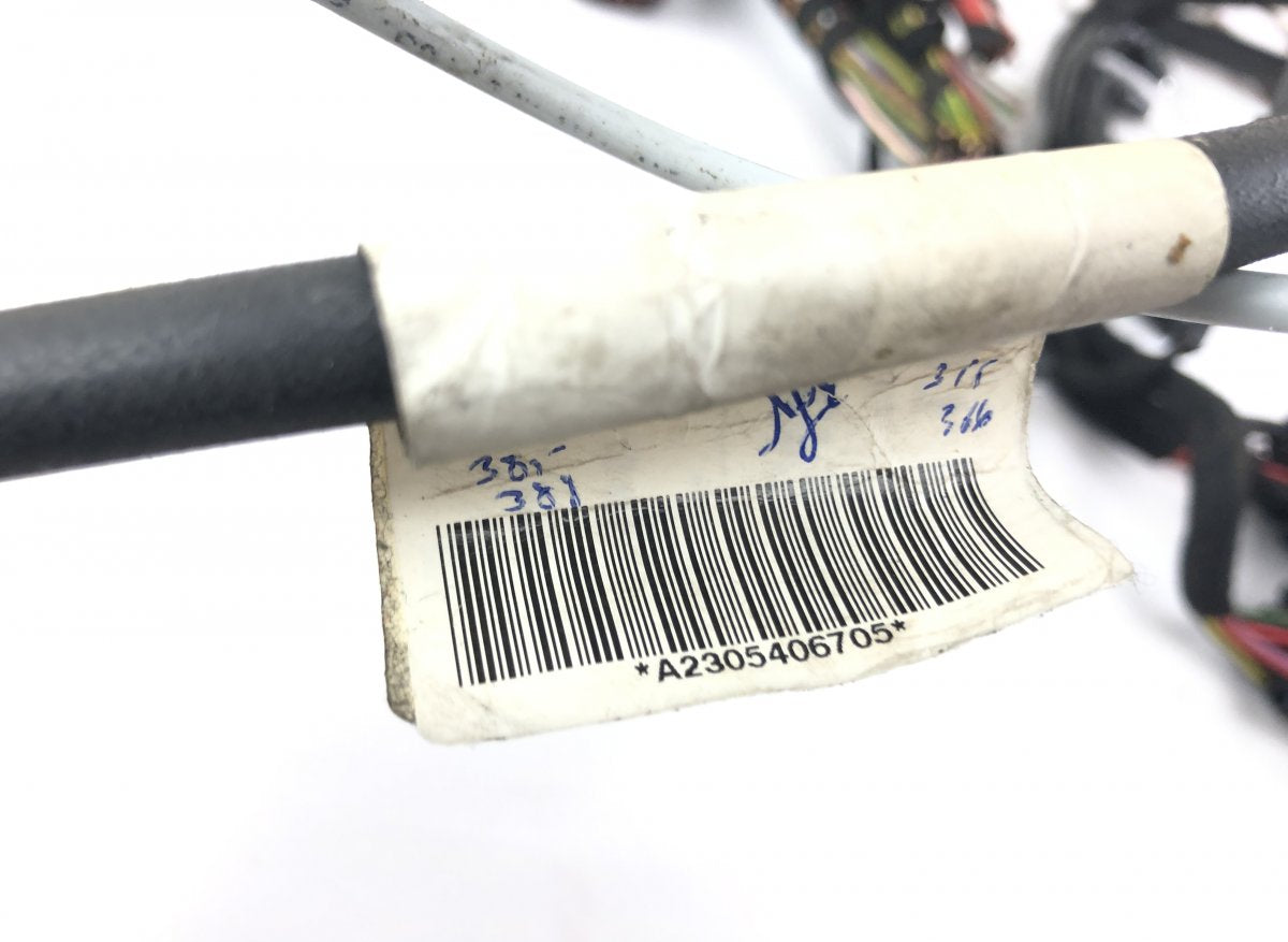 A2305409207 Battery / parts, other MERCEDES-BENZ SL-CLASS (R230) (2001-2012)