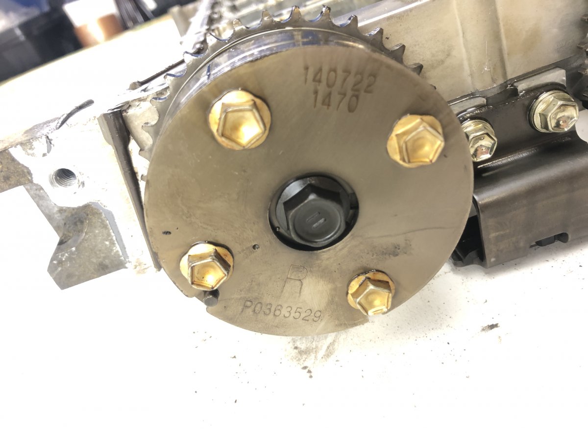 111030T051 Camshaft Housing TOYOTA AURIS (E18) 2012-2018