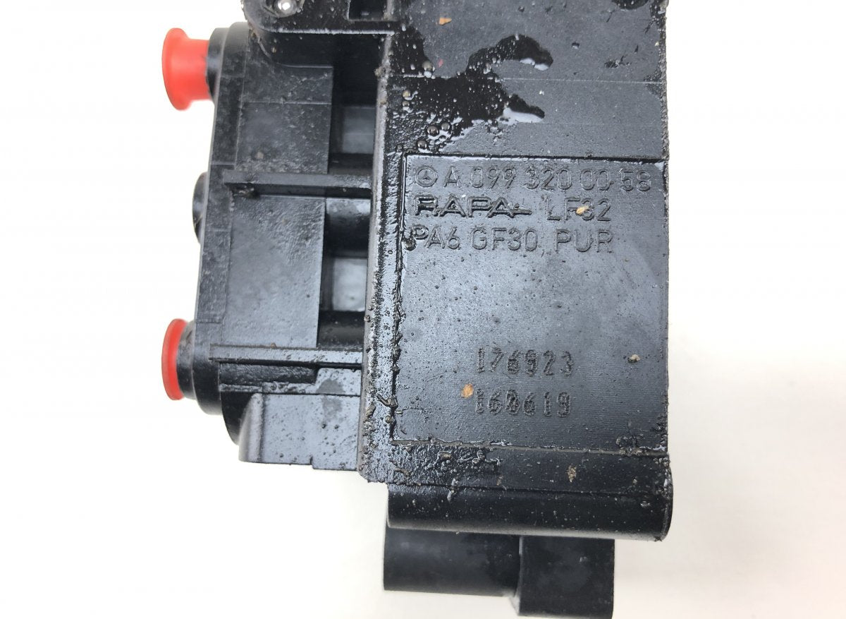 A2123200358 Air suspension valve block MERCEDES-BENZ C-CLASS (W205) (2013-2021)