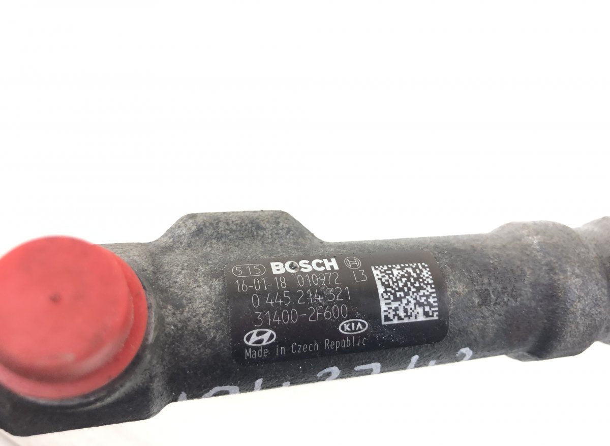 0445214321 0281006405 Fuel Distributor / fuel rail KIA SORENTO III (UM) (2015-2020)