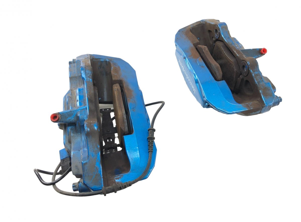 A2054214300 A2054214400 Brake caliper front set MERCEDES-BENZ C-CLASS (W205) (2013-2021)