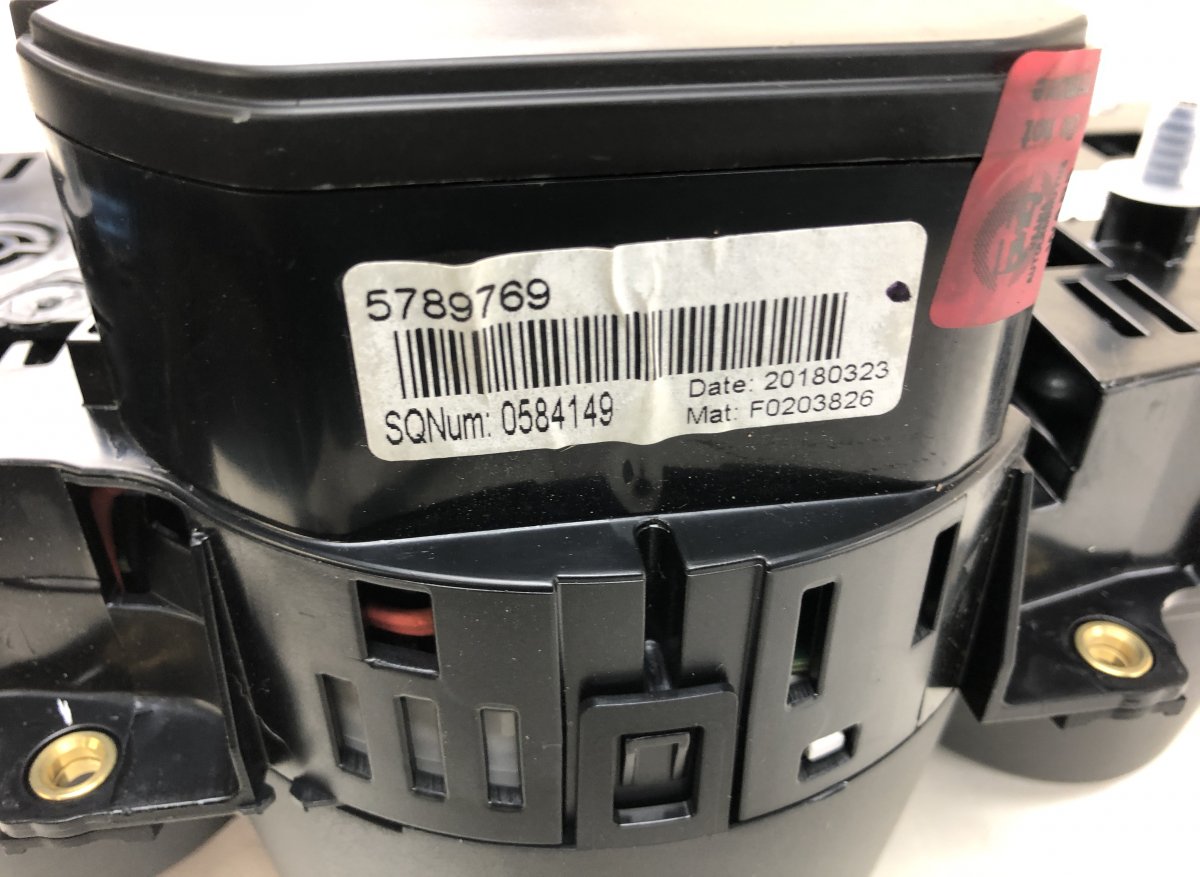 95B920931AD Instrument Cluster PORSCHE MACAN I (95B) (2014-2024)