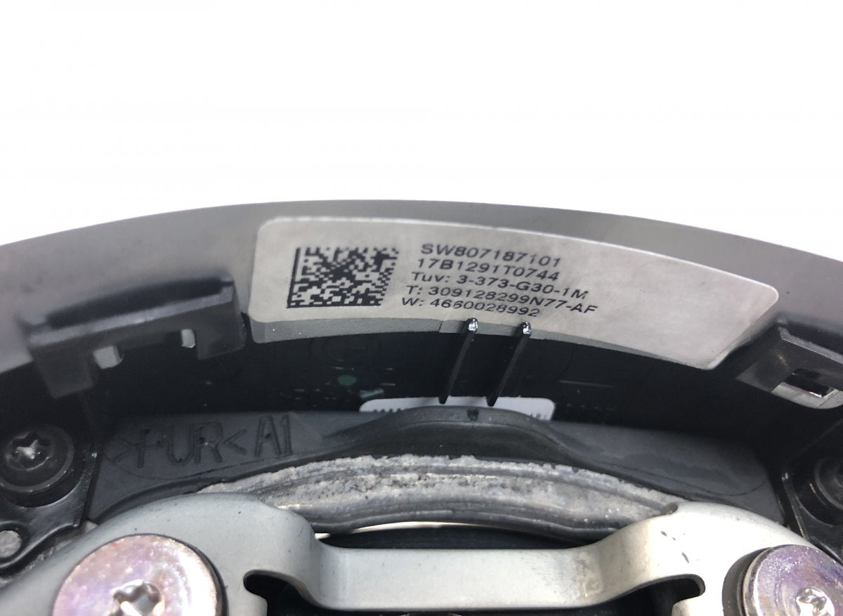 32308008179 Steering Wheel BMW 5 (G30, G31) (2016-2024)