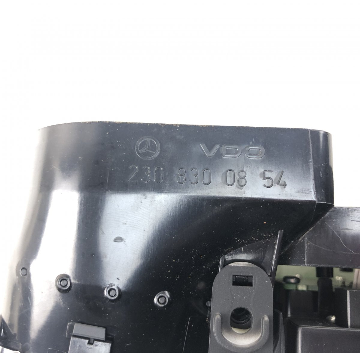 A2308300054 Air Vent Center Front MERCEDES-BENZ SL-CLASS (R230) (2001-2012)