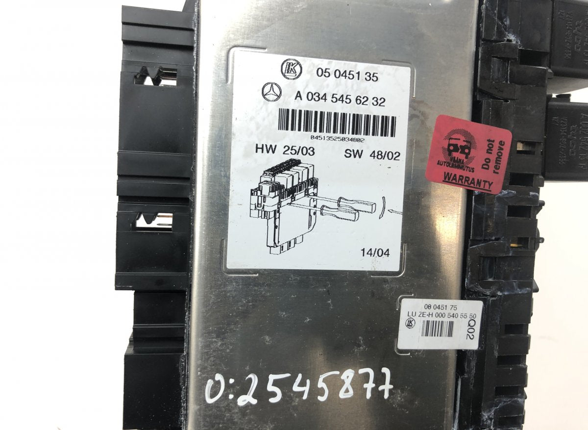 05045139 05045135 05045131 Fuse box MERCEDES-BENZ SL-CLASS (R230) (2001-2012)