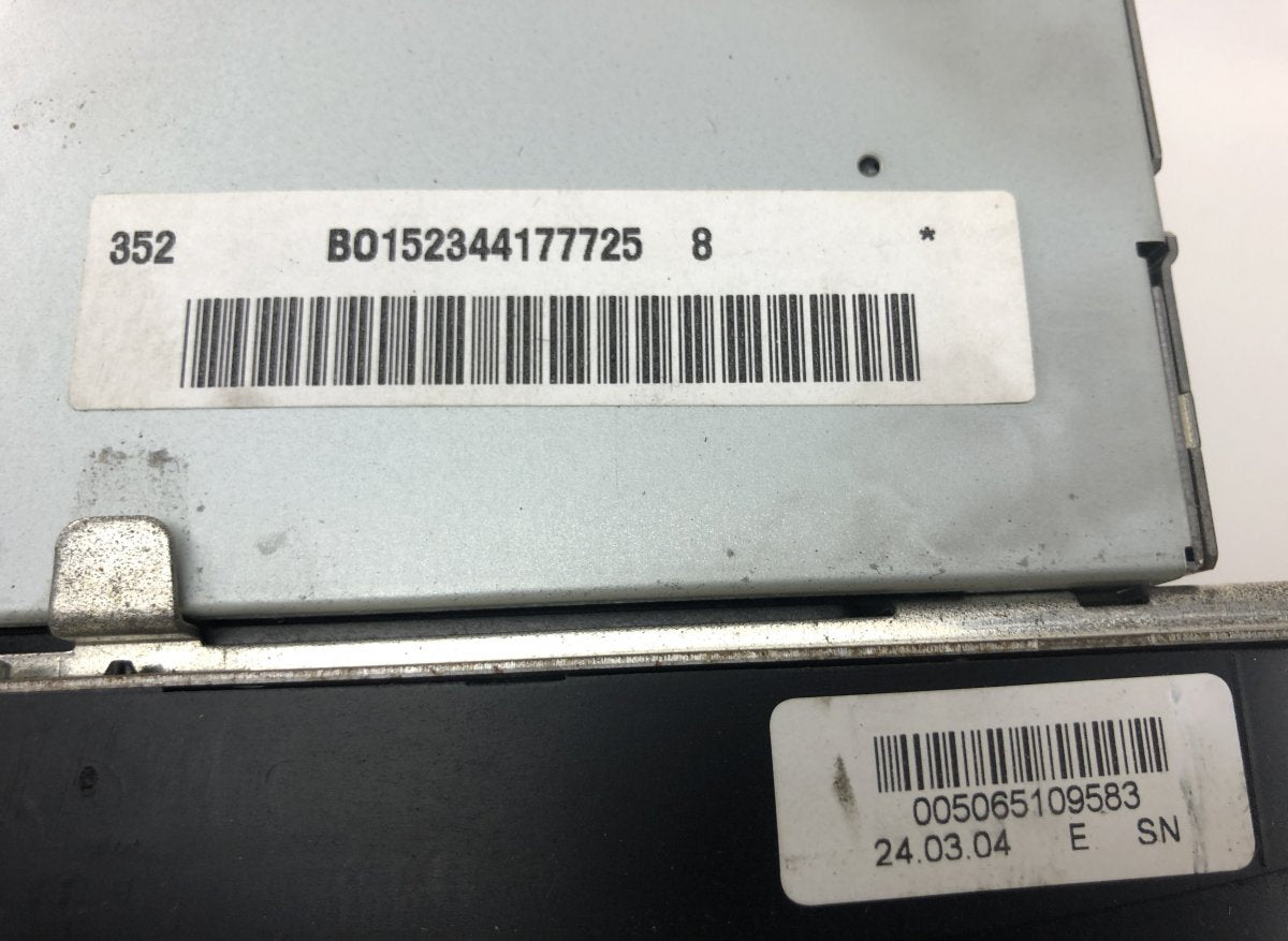 7612001523 8618001514 Radio MERCEDES-BENZ SL-CLASS (R230) (2001-2012)