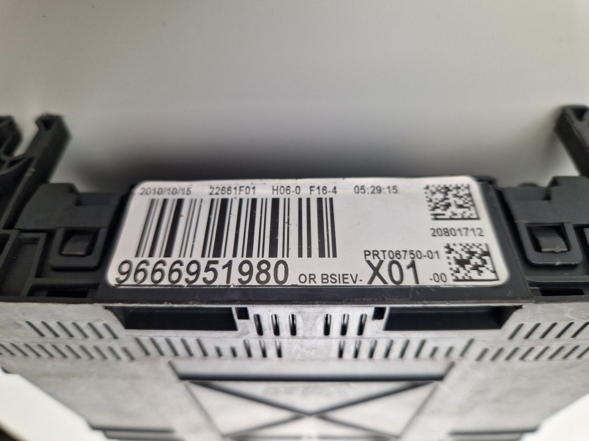 22661F01 PRT0675001 Fuse box PEUGEOT 207 (2006-2014)