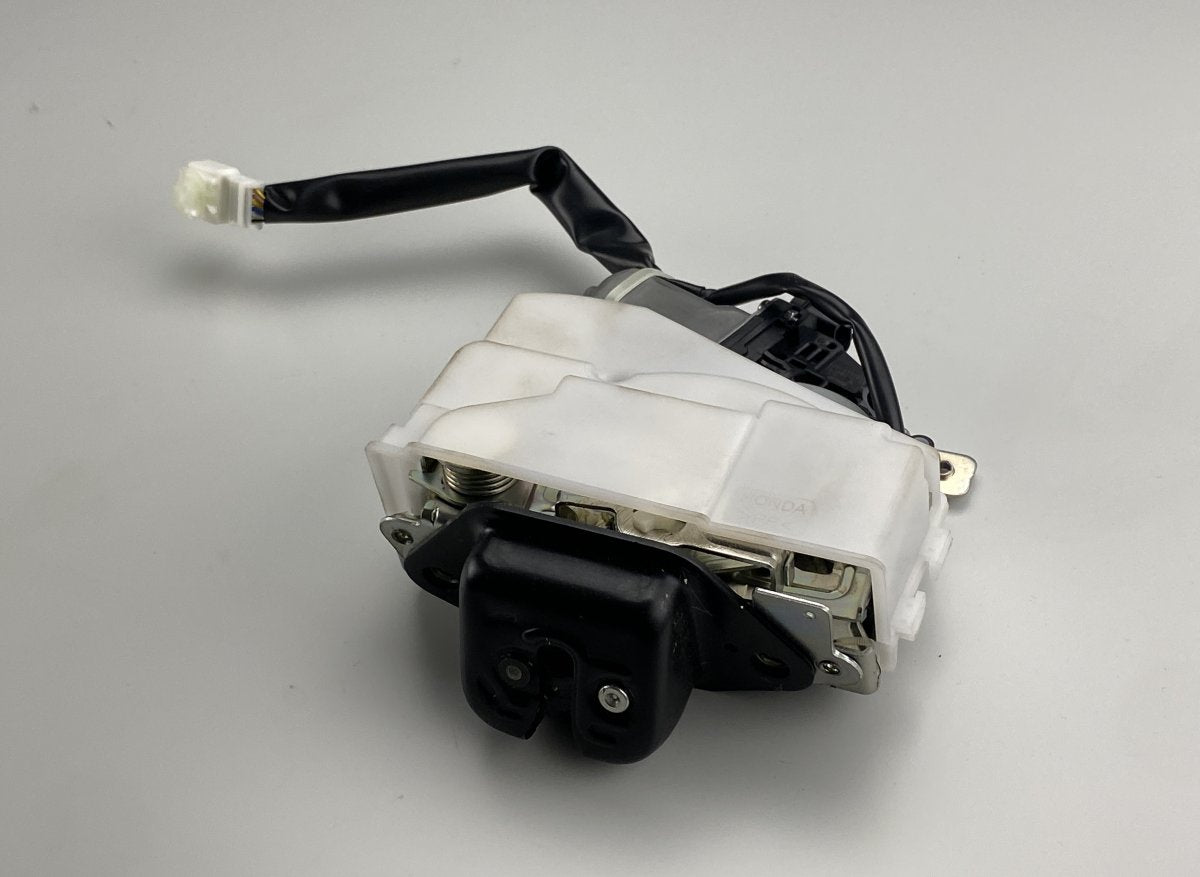 74800T1GE01 Bootlid / tailgate lock HONDA CR-V IV (RM) (2012-2016)