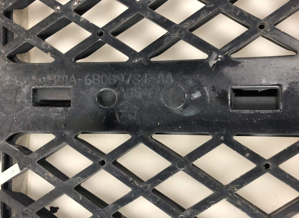 1ZW79DX8AA Radiator Grille JEEP GRAND CHEROKEE IV (WK, WK2) (2010-2021)