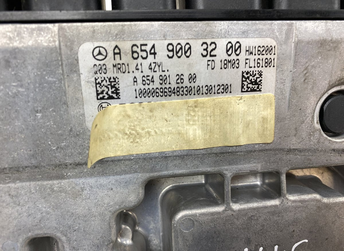0281031884 0281033490 Engine Control Unit / module (ECU) MERCEDES-BENZ E-CLASS (W213) (2016-2023)