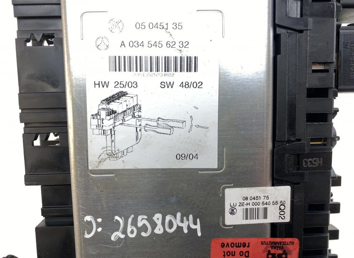 05045139 05045135 05045131 Fuse box MERCEDES-BENZ SL-CLASS (R230) (2001-2012)