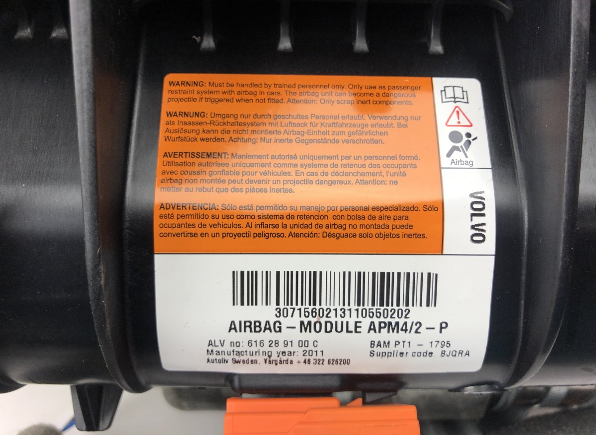 30715602 Passenger Airbag VOLVO S60 II / V60 I (2010-2018)