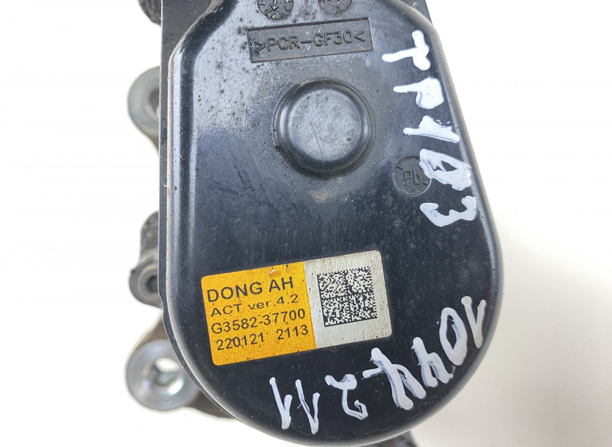 58230G4500 Brake caliper rear right KIA XCEED (CD) (2019-)
