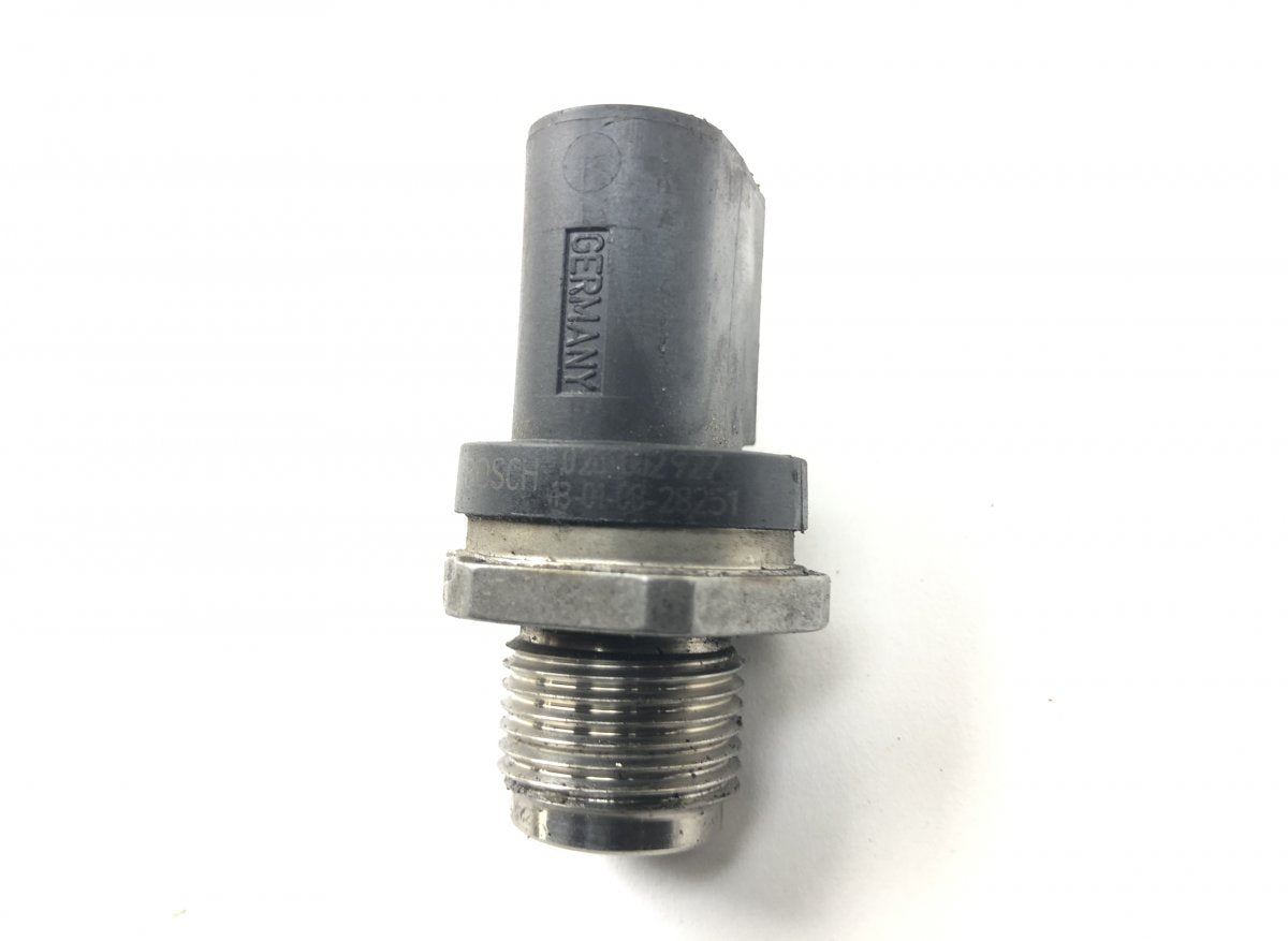 0281002927 A6420740284 0281002985 Fuel pressure regulator set MERCEDES-BENZ E-CLASS (W212) (2009-2016)