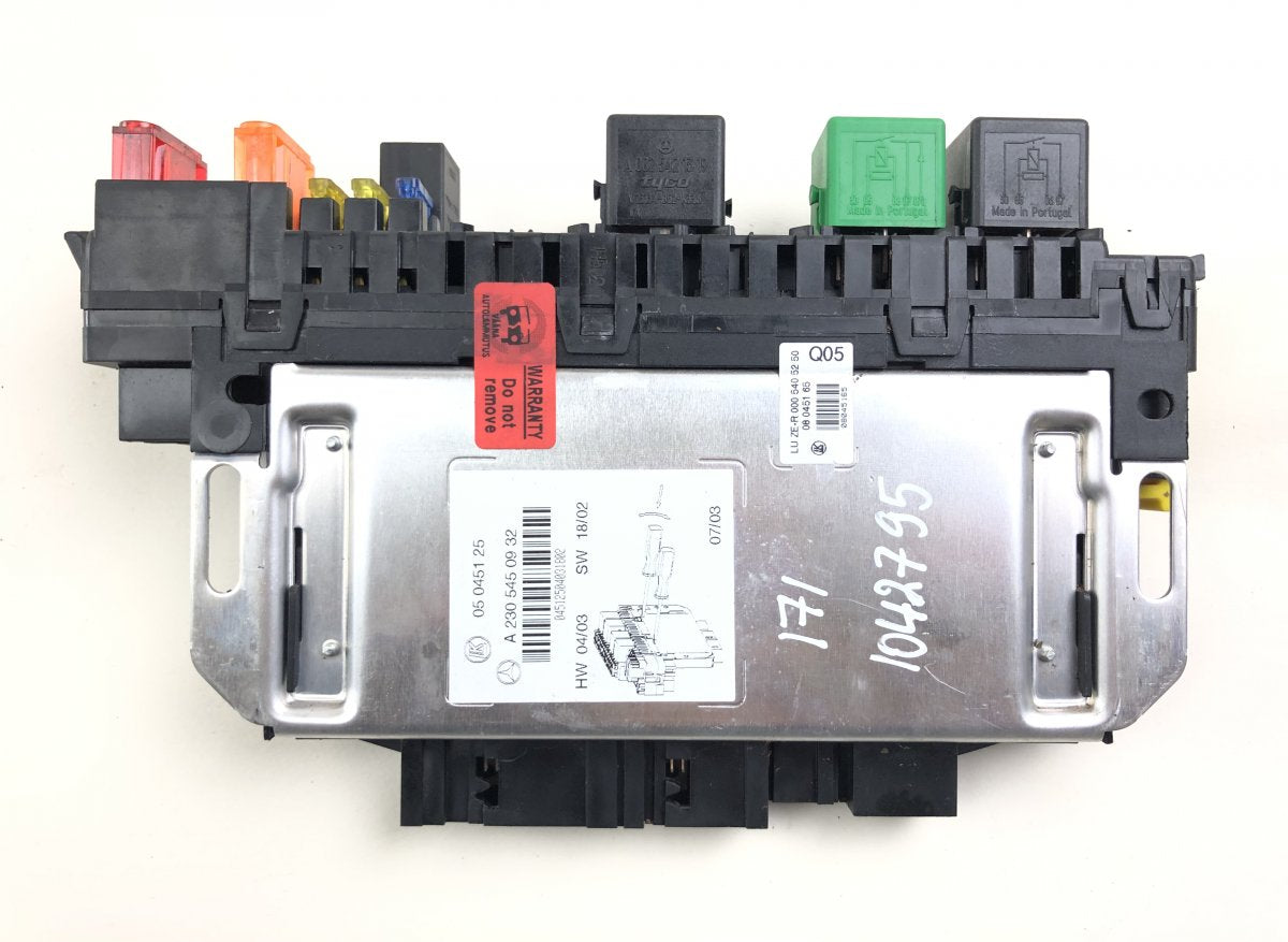 10091518 Fuse box MERCEDES-BENZ SL-CLASS (R230) (2001-2012)