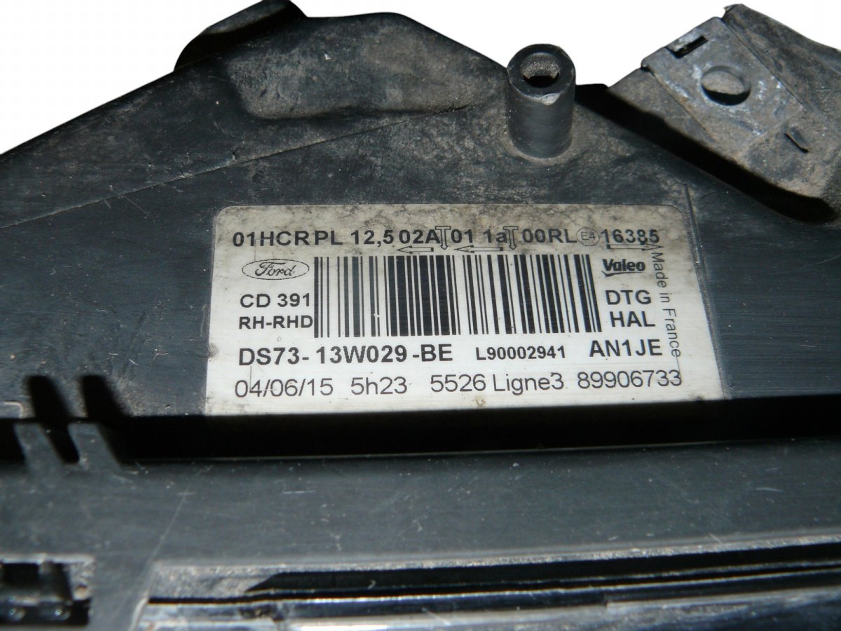 89906733 Headlight right FORD MONDEO Mk V (CD, CE, CF) (2014-2022)