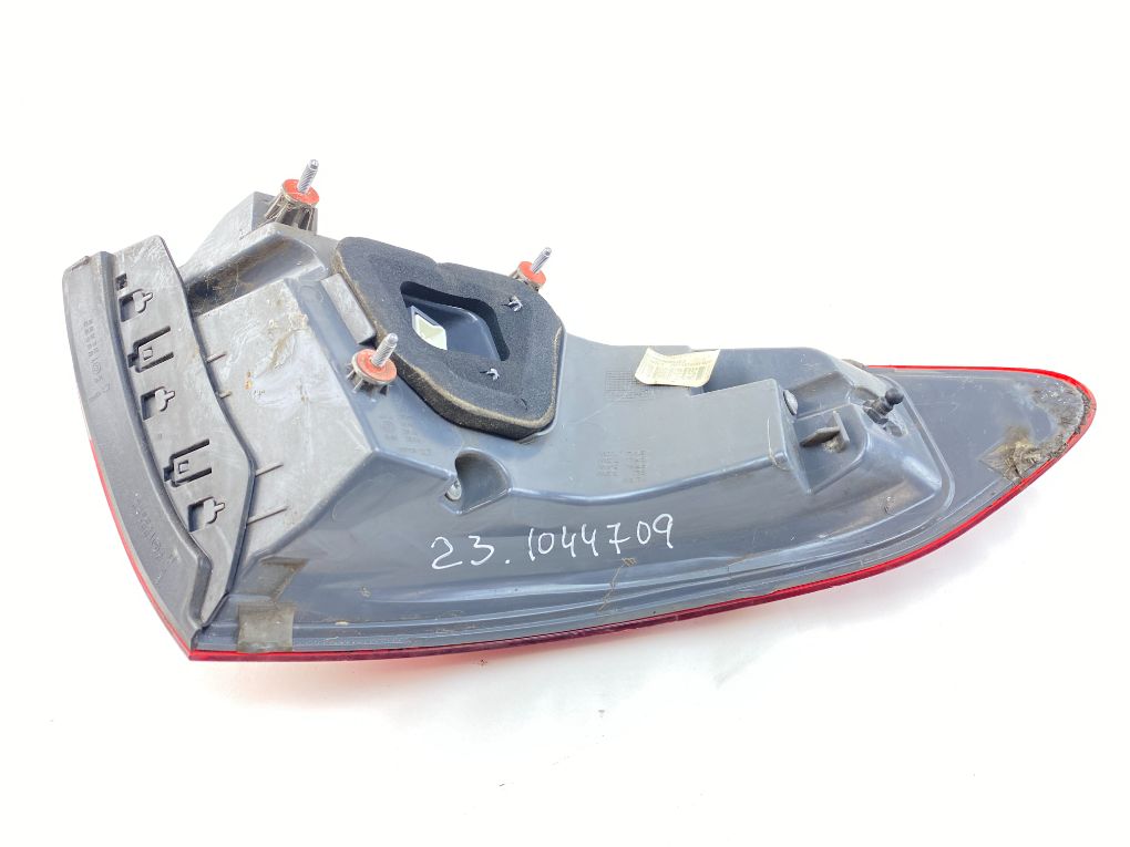 A2059060303 Tail light, right MERCEDES-BENZ C-CLASS (W205) (2013-2021)