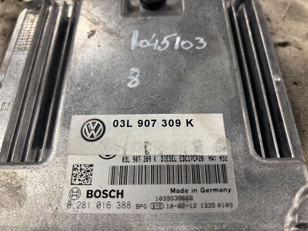 0281016388 Engine Control Unit / module (ECU) VW TRANSPORTER T5 / MULTIVAN (7H, 7E, 7J) (2003-2015)