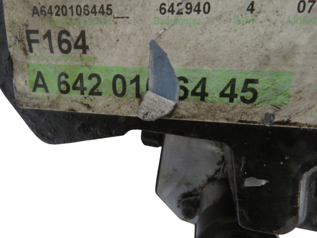A6420700401 A6420700201 A6420700501 Fuel injection pump, diesel MERCEDES-BENZ GL-CLASS (X164) (2006-2012)