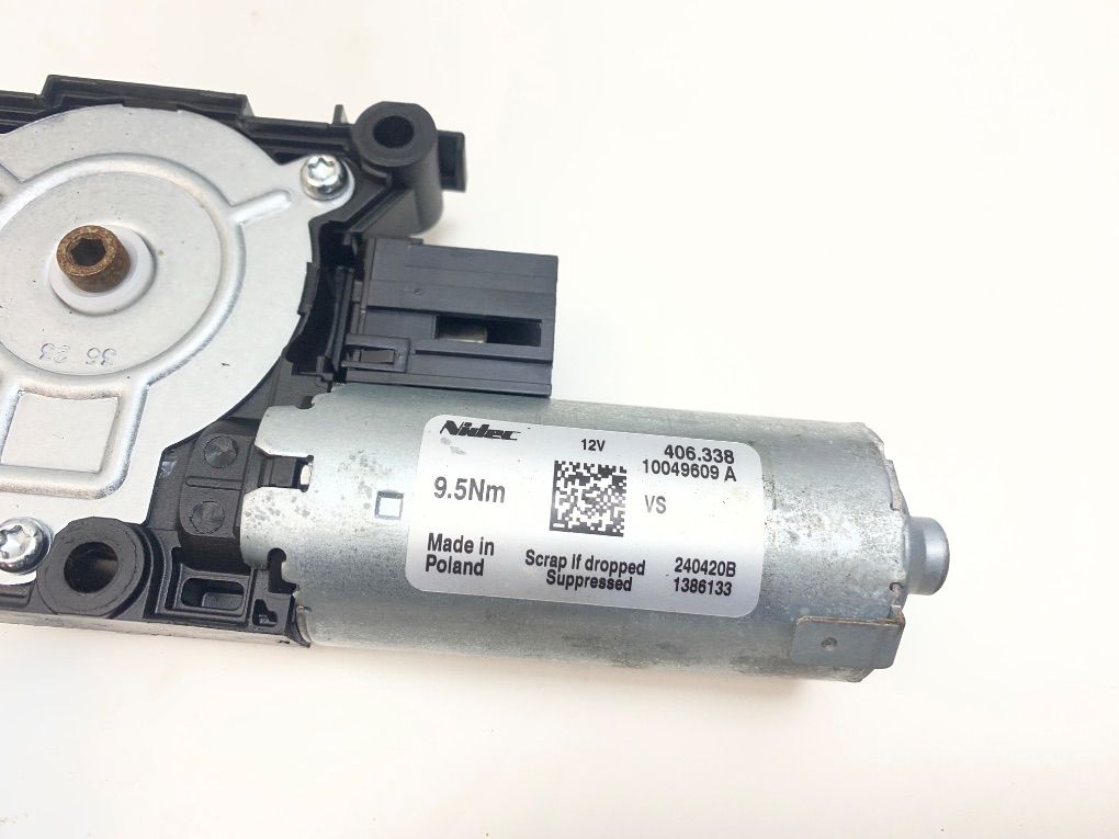 10030662A 10030662B Sunroof motor set VOLVO XC90 II (2014-)