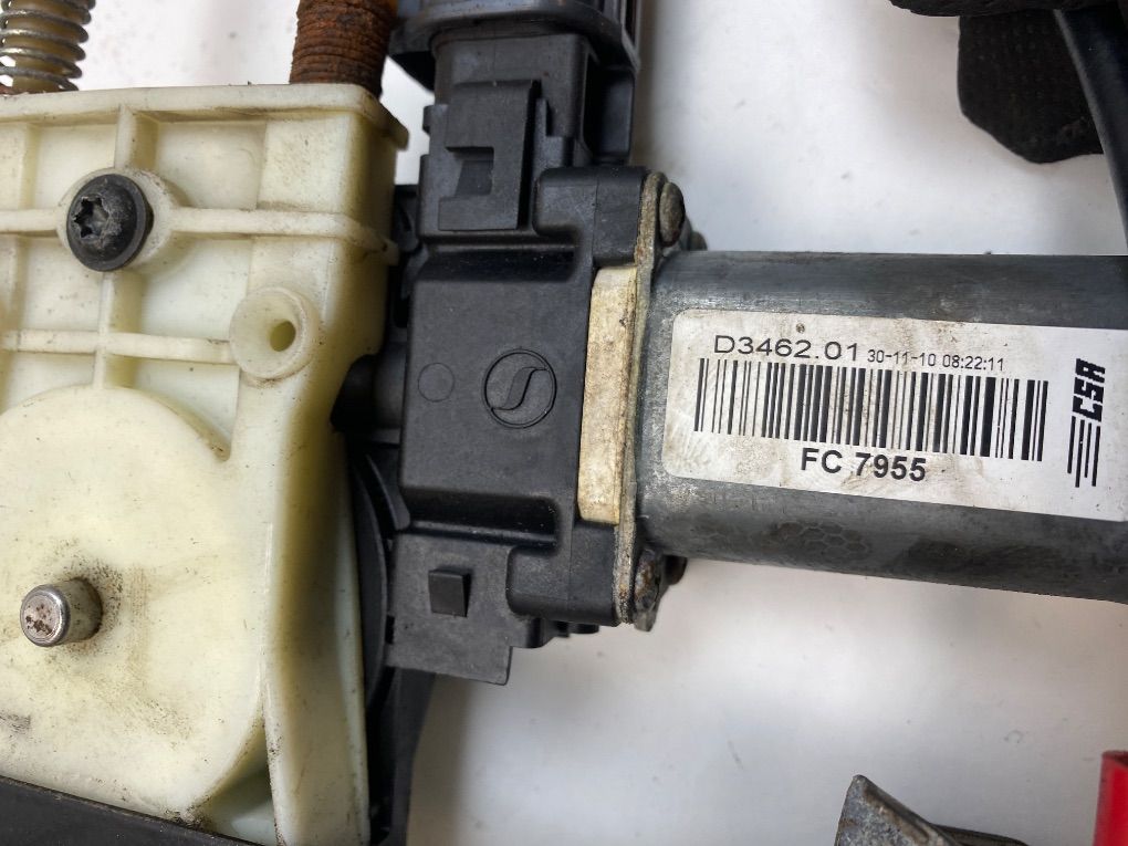 C2Z31201 Window Regulator Compl. front left JAGUAR XF (X250, CC9) (2008-2015)