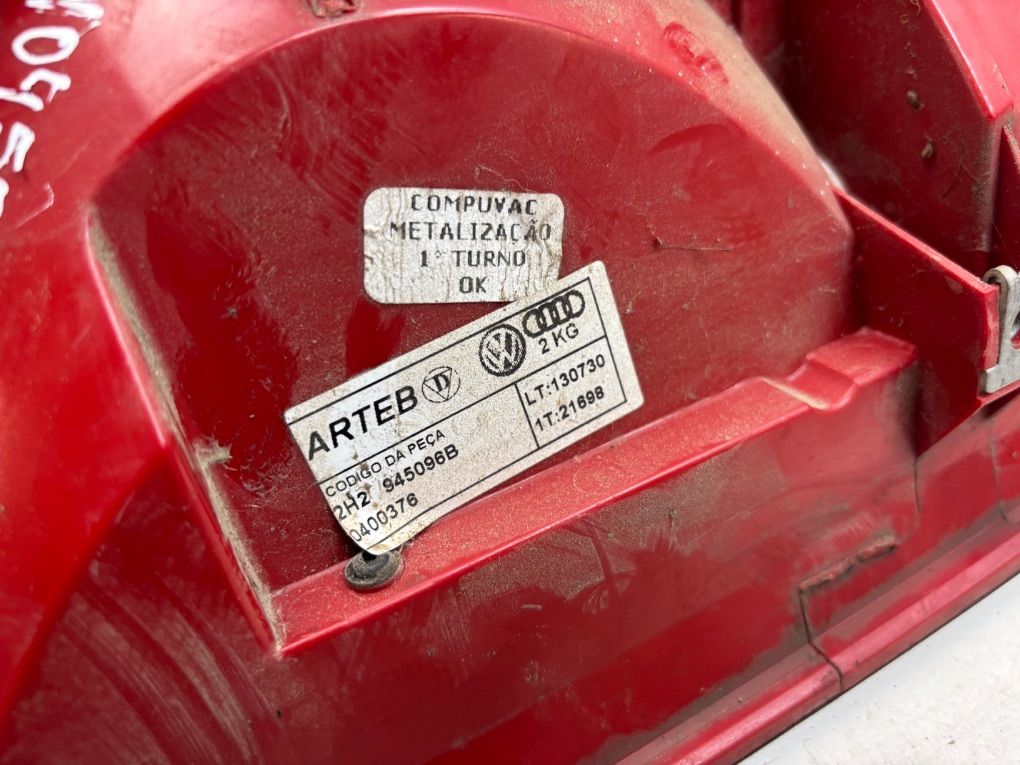 2H2945096G Tail light, right VW AMAROK (2H_, S1B) (2010-2022)
