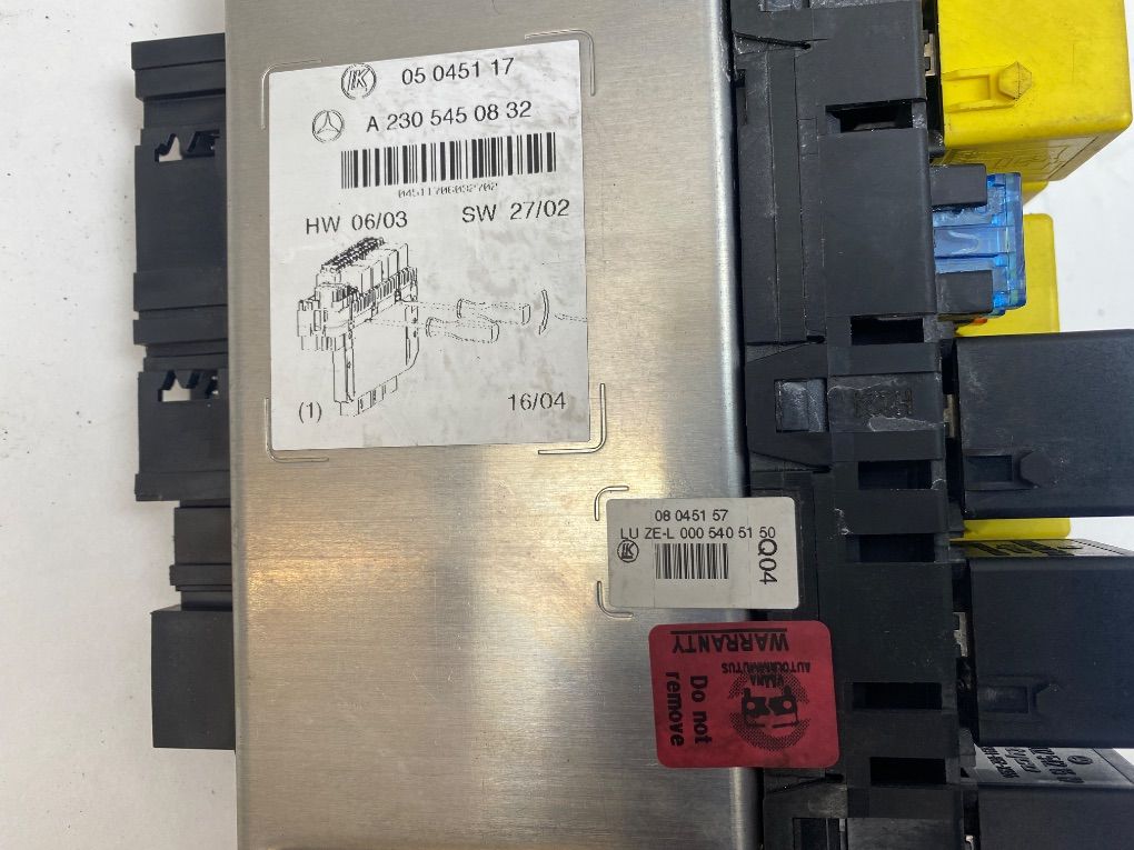 05045117 05045154 Fuse box MERCEDES-BENZ SL-CLASS (R230) (2001-2012)