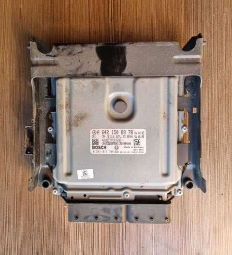 Engine Control Unit / module (ECU) MERCEDES-BENZ CLS (C219) (2004-2010)
