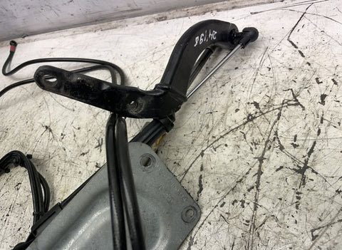 Bootlid / tailgate strut left MERCEDES-BENZ GL-CLASS (X164) (2006-2012)
