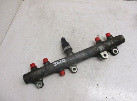 Fuel Distributor / fuel rail CITROËN JUMPER I (1994-2002)