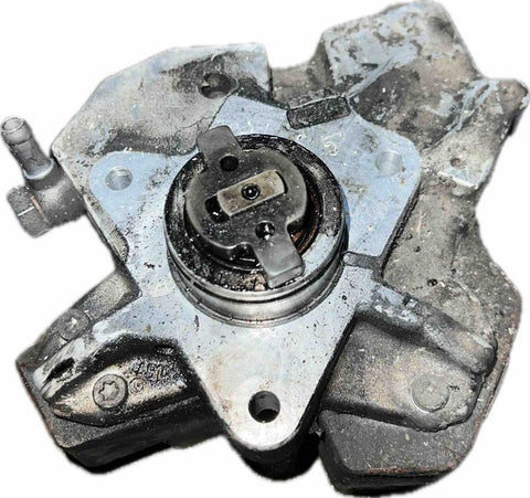Fuel injection pump, diesel VOLVO V70 III (BW) (2007-2016)