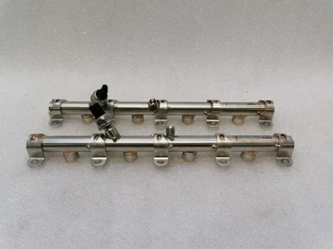 Porsche Panamera 970 Fuel Rail 0P2133316A Injection Strip Pipe Distributor TFSI