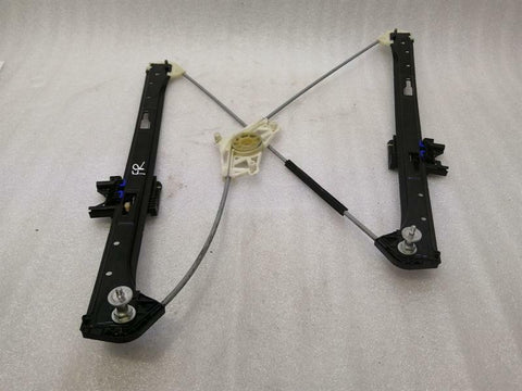 Porsche Macan 95B Right Front Door Winder 95B837462 Window Regulator Front Right
