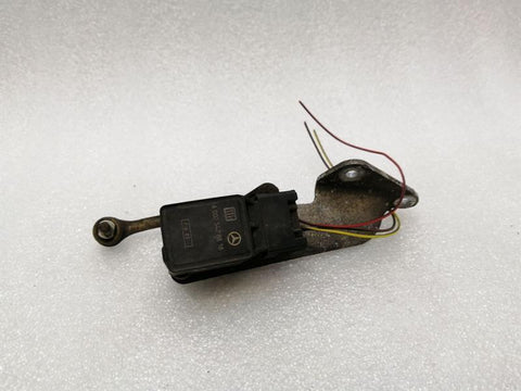 Mercedes SL R230 rear right level sensor A2303200332 rear right sensor