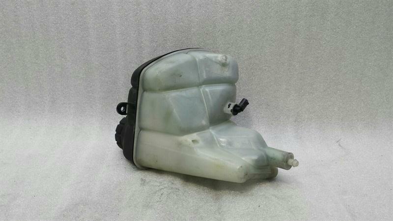 Mercedes SL R230 Expansion Tank A2305000249 Expansion Tank Coolant SL350