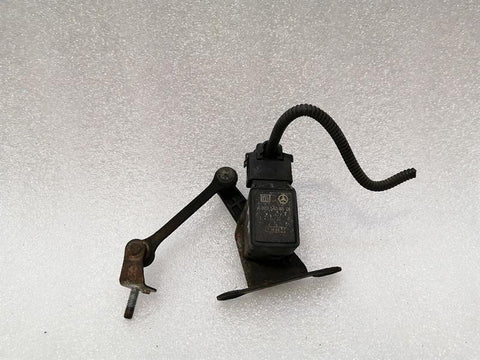 Mercedes SL R230 Front Right Level Sensor A2303200489 Front Right Sensor