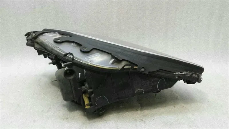 Chevrolet Corvette C6 Left Headlamp 20789683 Headlights LI XENON Victory RED