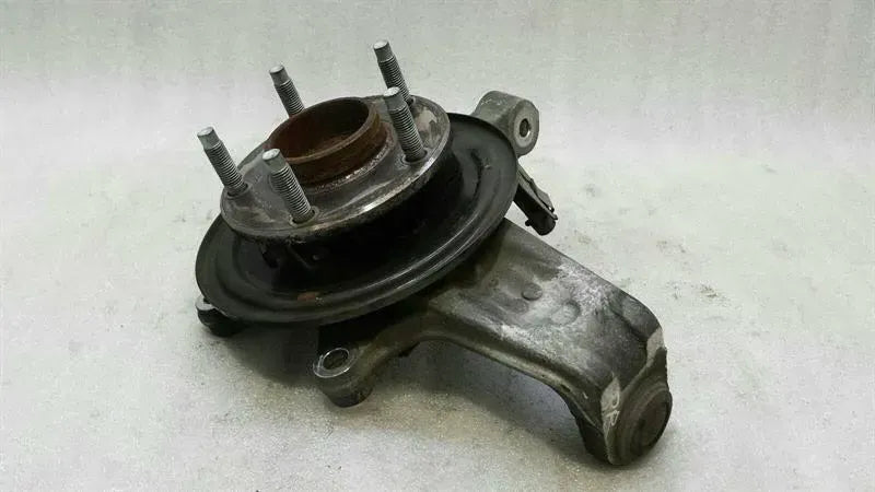 Chevrolet Corvette C6 Right Rear Hub 88965637 Wheel Bearing Case Rear Right