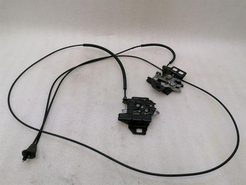 Chevrolet Corvette C6 Bonnet Lock 15910867 Hood Lock Set