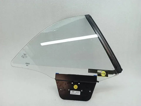 Bentley Continental GTC 18-24 3S 3SD Rear 1/4 Glass 3SD847272B Screen 1/4 Rear
