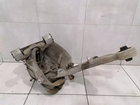 ASTON MARTIN DBS V12 08-12 Left Front Hub 8D33-3K185-AC Wheel Bearing Housing Front Li