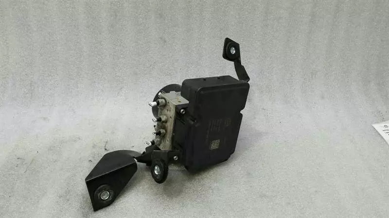 ASTON MARTIN VANQUISH S A.B.S Pump DD23-2C353-AB ABS Pump HYDRAULIC BLOCK DSC