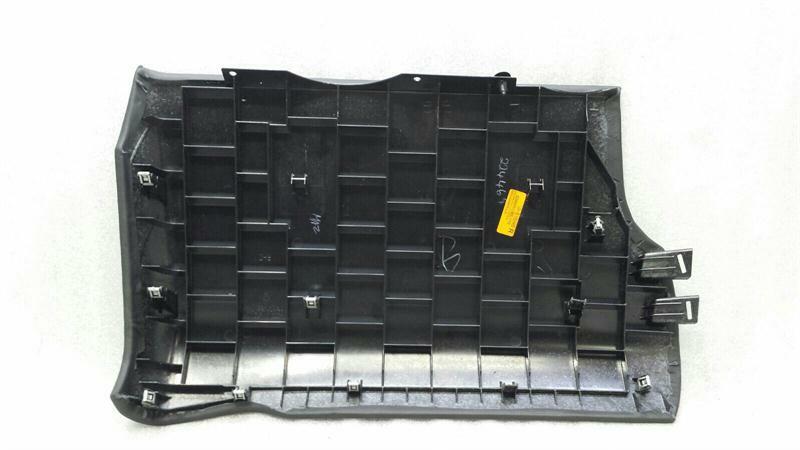 Aston Martin Vanquish S AM29 RHD Passenger Side Under Cover DD33-C043K93-BW