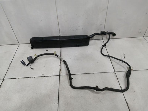 ASTON MARTIN DB9 COUPE Reservior 2R8U-9D653-AC Container