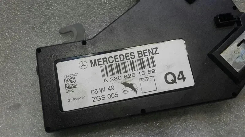 Mercedes R230 Aerial / Antenna A2308201389 Aerial