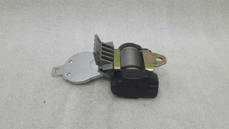 Mercedes SL R230 rear seat belt A2308600586 seat belt belt rear Li