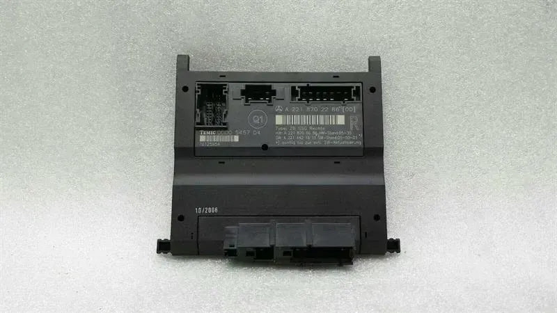 Mercedes S-Class W221 Right Seat Module A2218702286 Right Seat ECU