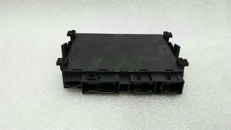 Mercedes S-Class W221 Front Seat Module A2218707687 Seat ECU