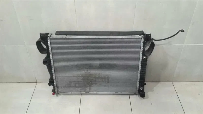 Mercedes SL R230 Water Radiator A2305000303 Water Cooler Cooler M275 V12 SL600