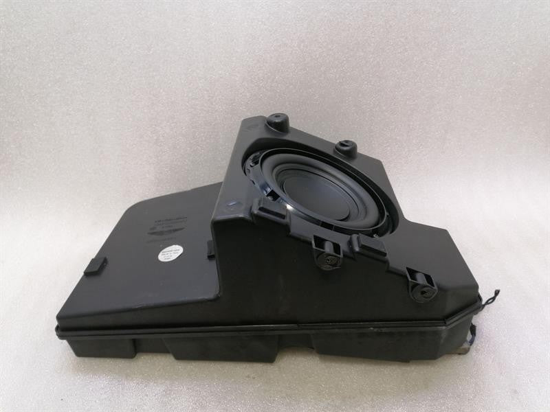Aston Martin Rapide Subwoofer Bang & Olufsen Speaker AD43-18C956-AA Loudspeaker